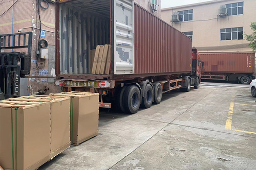 Laatste bedrijfscasus over 2*40HQ-container met keukenapparatuur en ijsmachine naar de Filipijnen