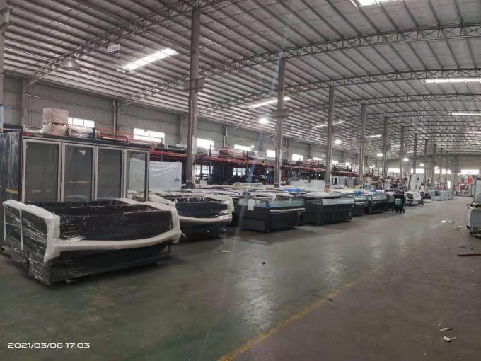 Guangzhou Yixue Commercial Refrigeration Equipment Co., Ltd. fabriek productielijn 5