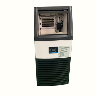 Panelcontroles Draagbare ijsmachine Commerciële mini-ijsmachine voor thuis