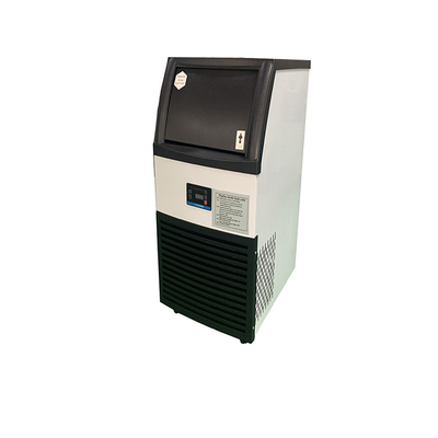 Panelcontroles Draagbare ijsmachine Commerciële mini-ijsmachine voor thuis