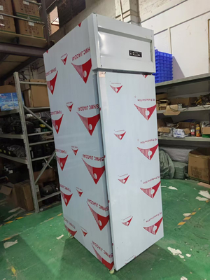 Commerciële keuken Verticale koelkast Eendeurs koelkast Ventilator Koeling voor restaurant