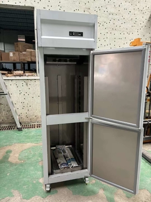 Keuken Verticale koelkast met 14 bakjes binnen Commerciële bakkerij apparatuur Guangzhou Equipment fabrikant